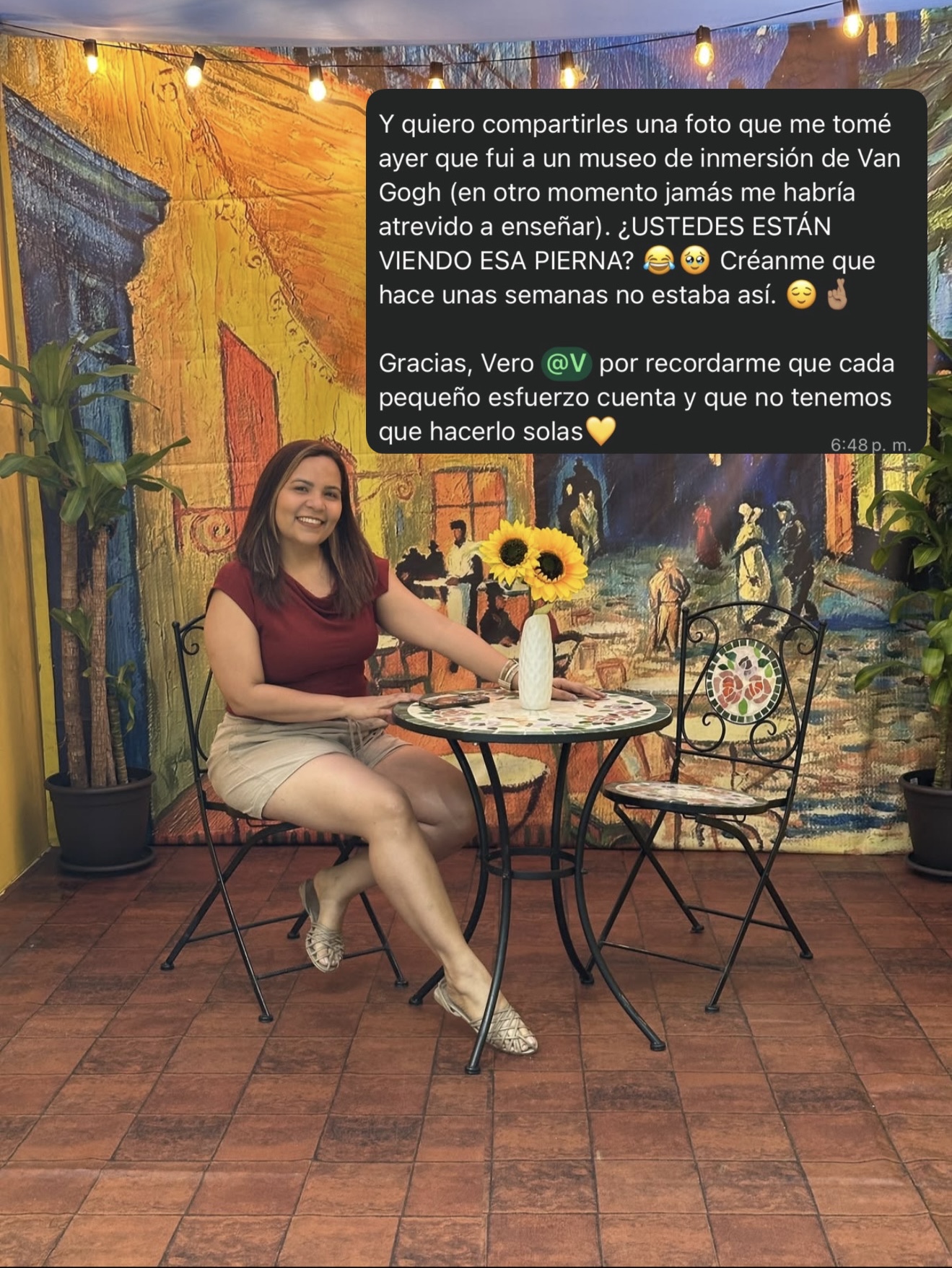 Alumna de The After en un museo, con su mensaje de agradecimiento por recuperar confianza en su cuerpo